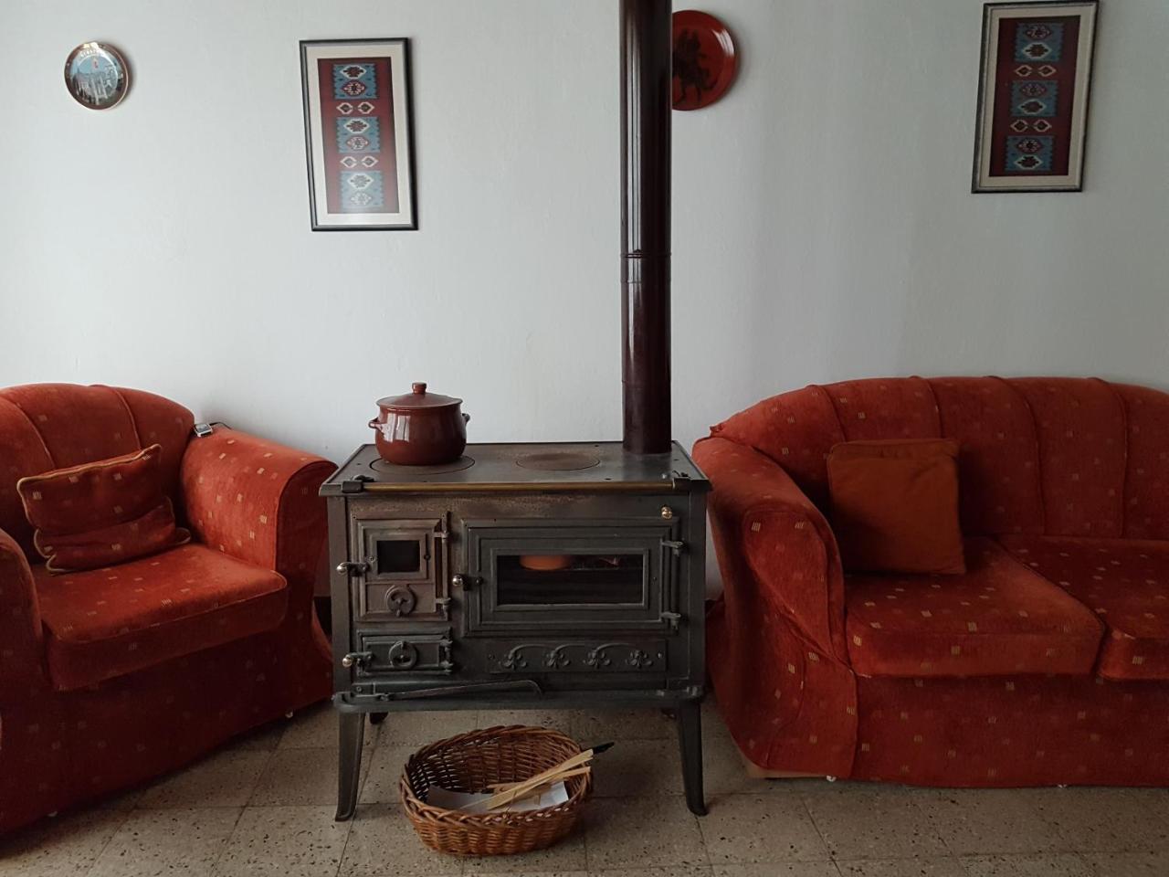 Eva Guesthouse Gjirokaster Luaran gambar
